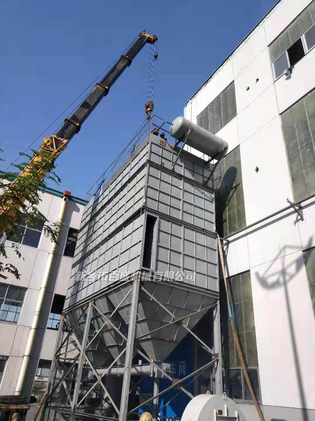 除尘器现场66.jpg