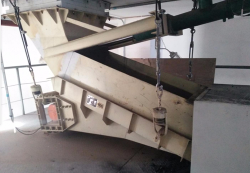 双质体振动放矿机